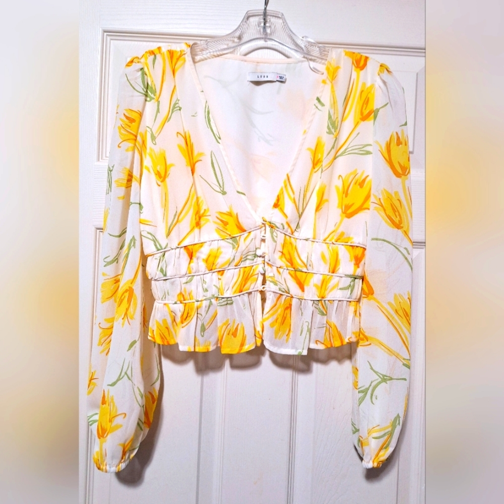 Lush blouse V neck long-sleeved Floral size S pre-owned.